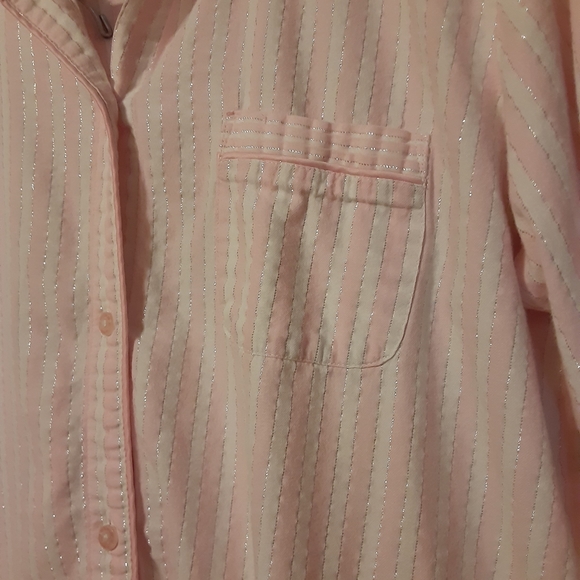 Victoria's Secret pink & white striped pajama set - Picture 8 of 9